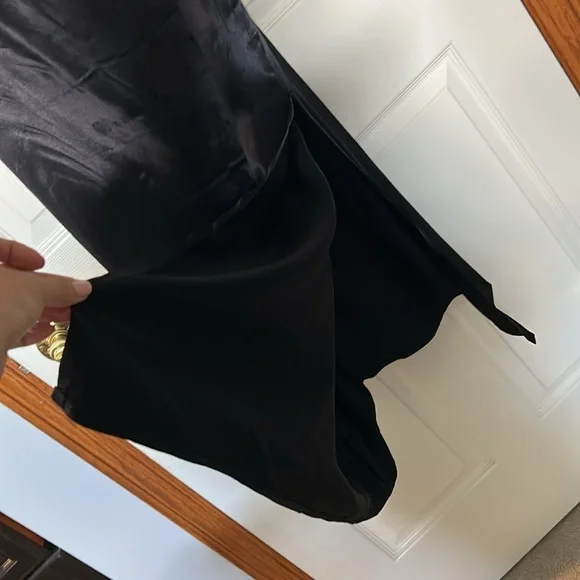 Maje Ryck Satin and Velvet Maxi Dress Size Large NWT - Picture 7 of 7